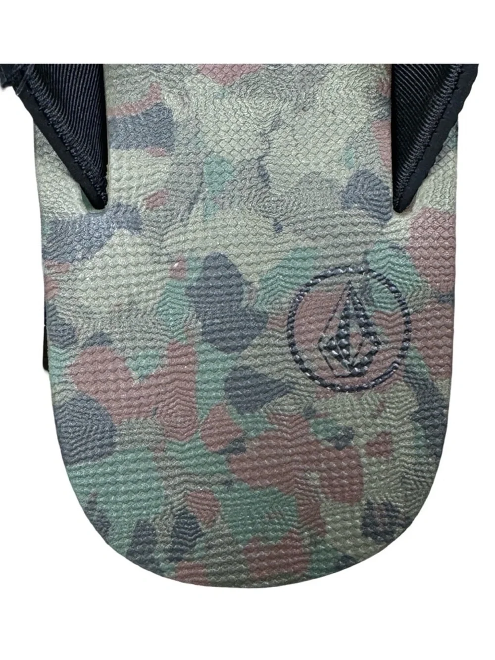 Volcom Kids Camo Flip Flops in Green and Black